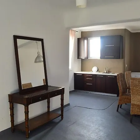 Super Paradise Apartment